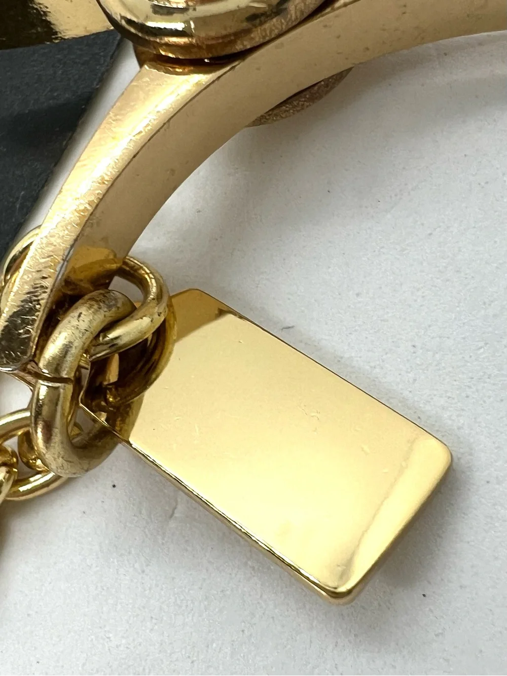 Coach Gold Signature C Glove Holder Key Ring Bag Charm Chain Clip & Dust Bag
